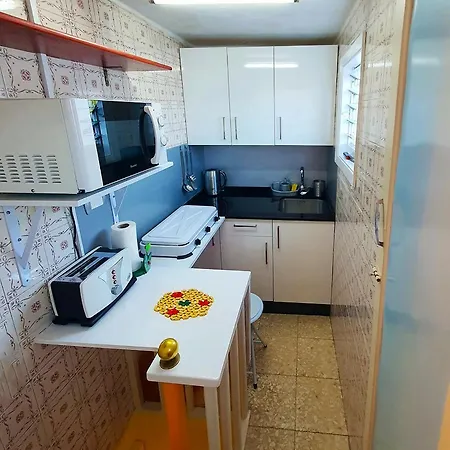 Charming With Sea View In 14 M² Apartment *